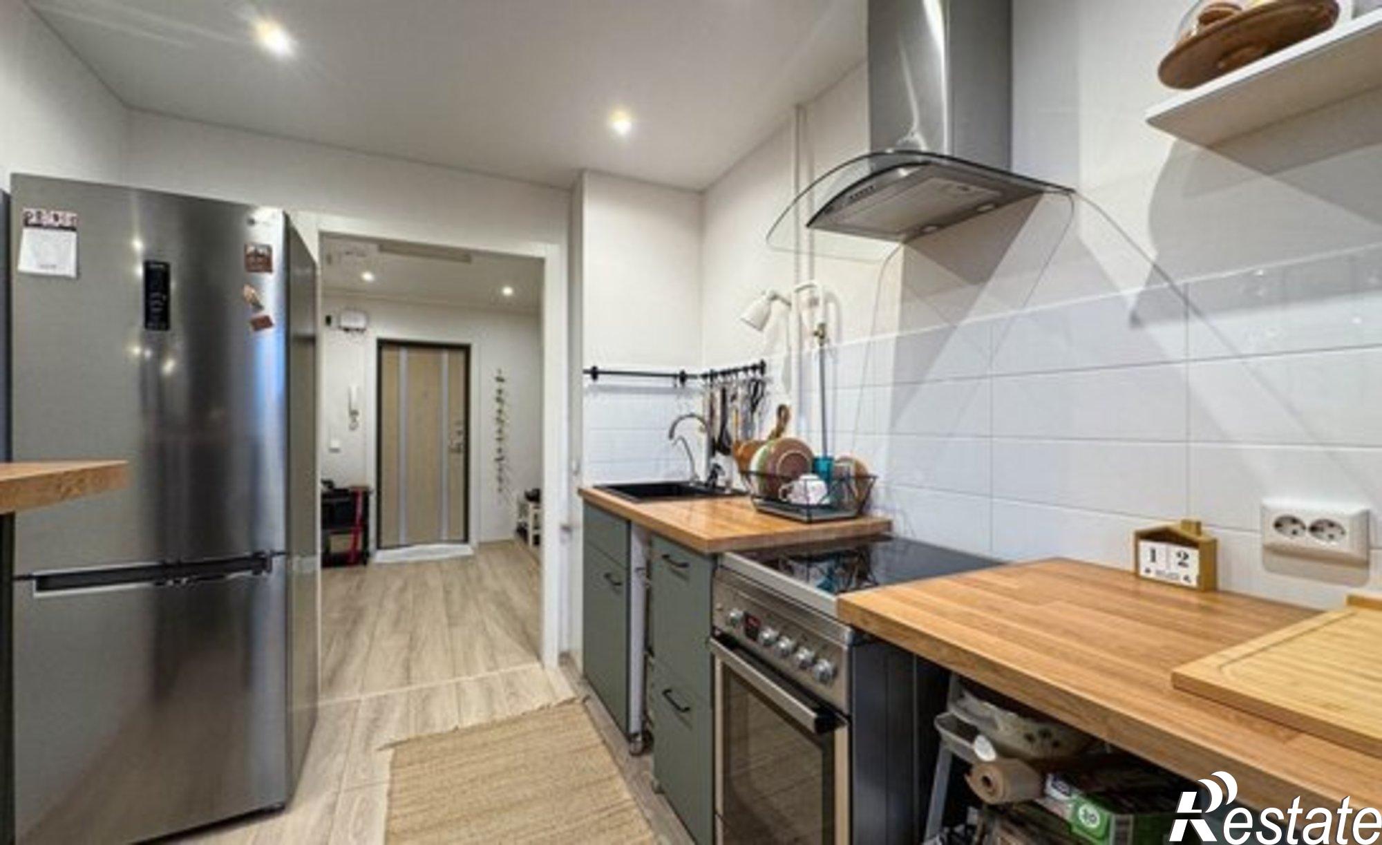 Купить квартиру за 7 500 000 рублей на Мурманск, Кольский проспект, 46