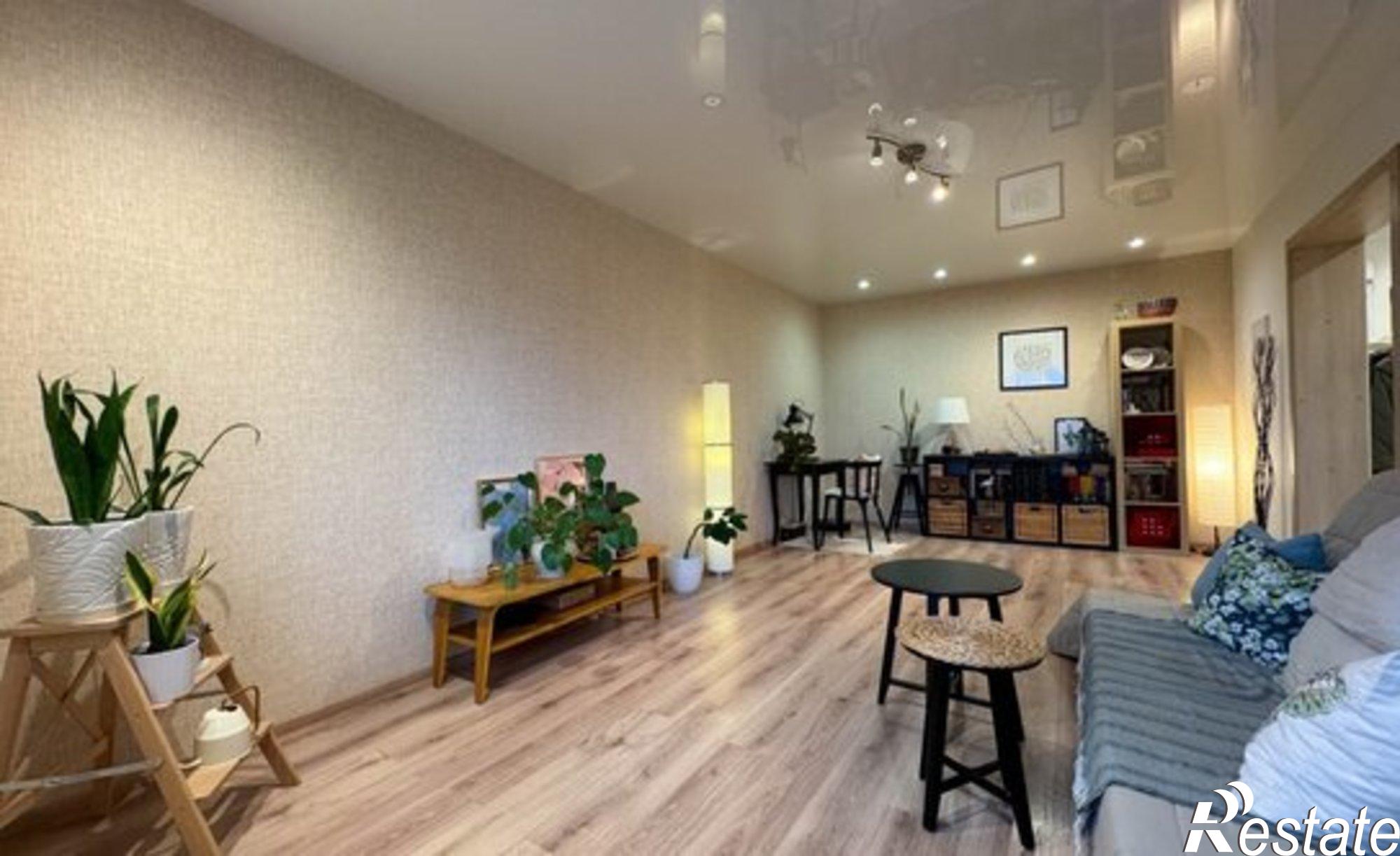 Купить квартиру за 7 500 000 рублей на Мурманск, Кольский проспект, 46