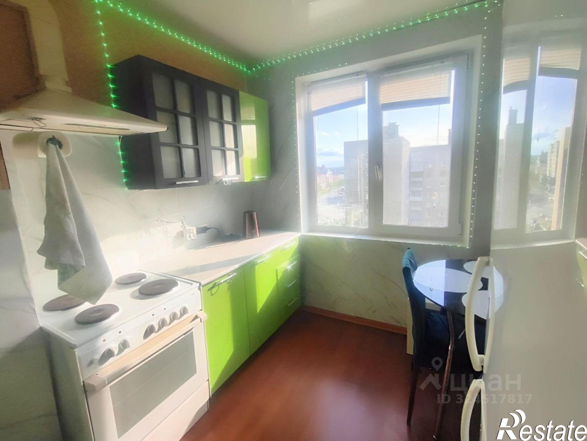 Купить квартиру за 4 800 000 рублей на Мурманск, улица Карла Маркса, 42