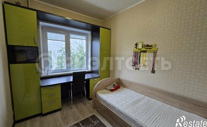 3-комн квартира Апатиты, улица Дзержинского, 56