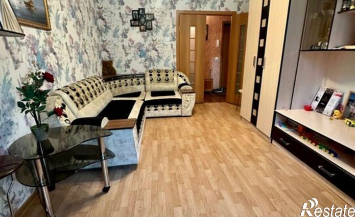 2-комн квартира Североморск, улица Адмирала Чабаненко, 1