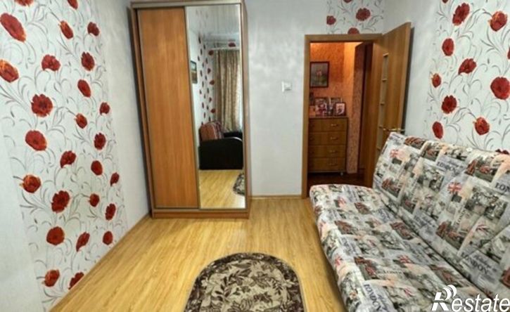 2-комн квартира Североморск, улица Адмирала Чабаненко, 1
