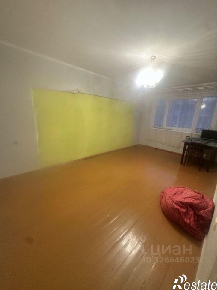 3-комн квартира Мурманск, улица Академика Книповича, 40