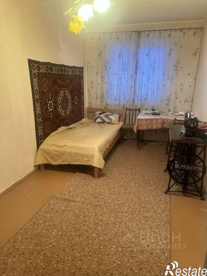 3-комн квартира Мурманск, улица Академика Книповича, 40