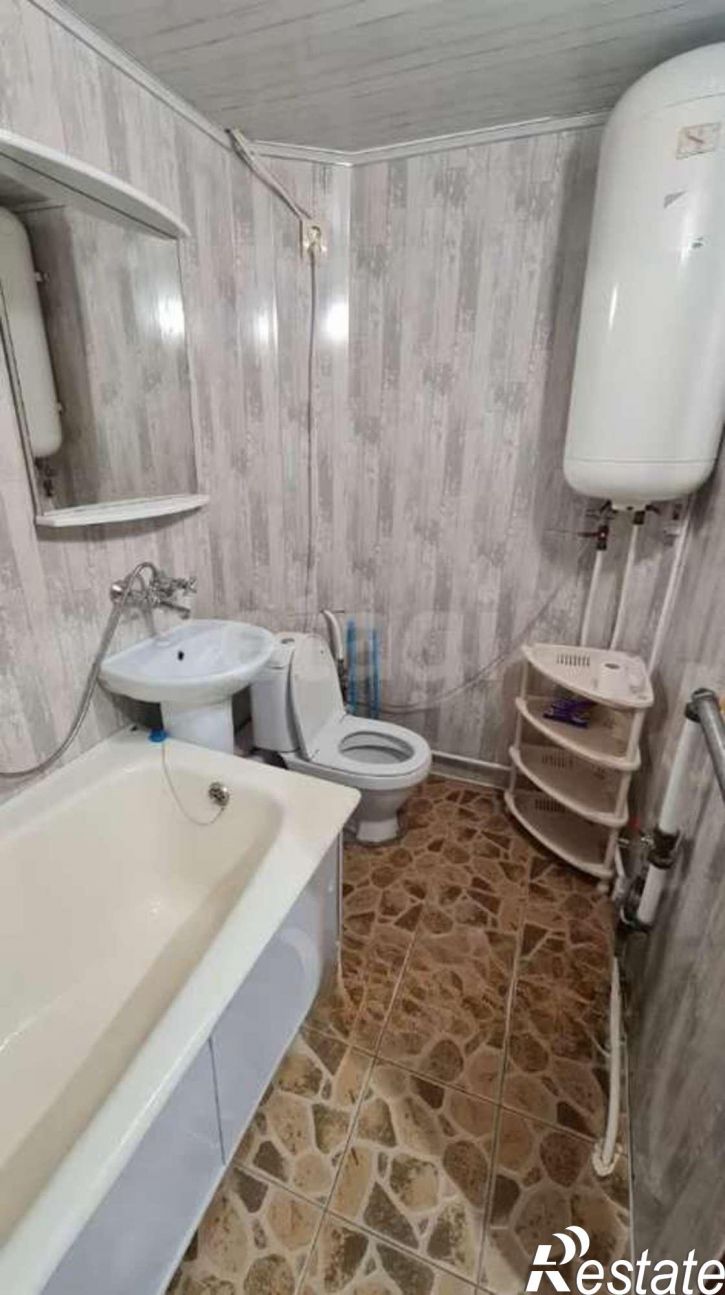 2-комн квартира Кирова проспект, 11