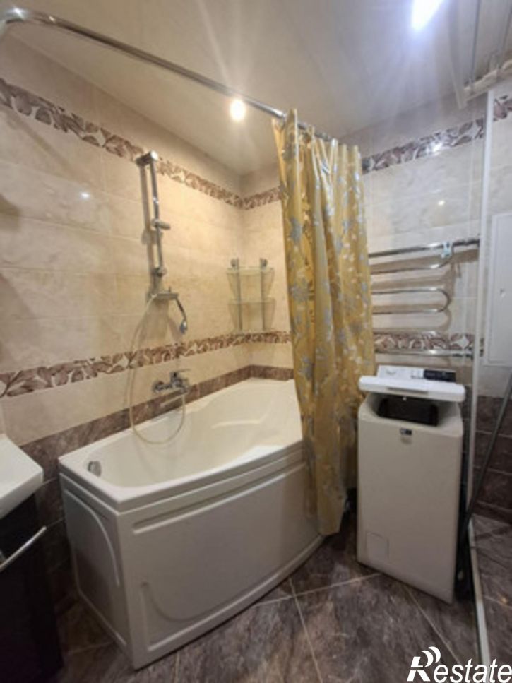 2-комн квартира Кошица улица, 2