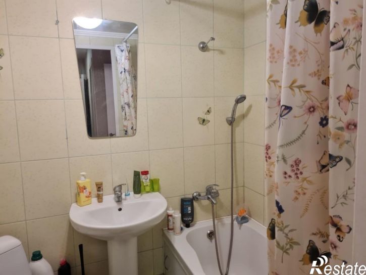 2-комн квартира Колышкина улица, 13