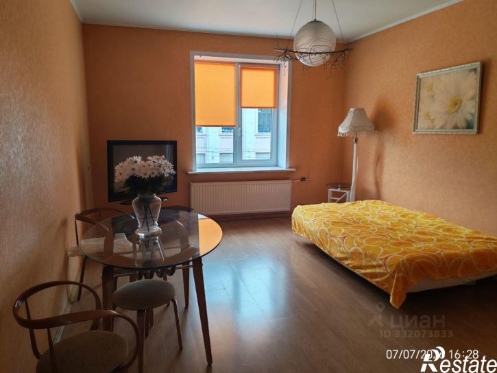 2-комн квартира Мурманск, проспект Ленина, 84