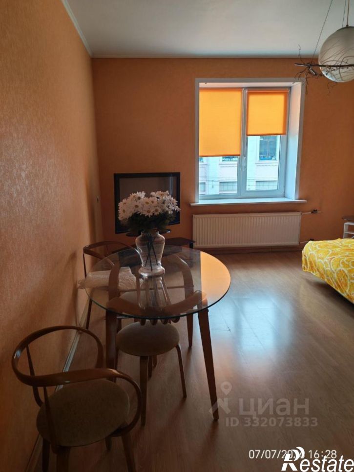 2-комн квартира Мурманск, проспект Ленина, 84