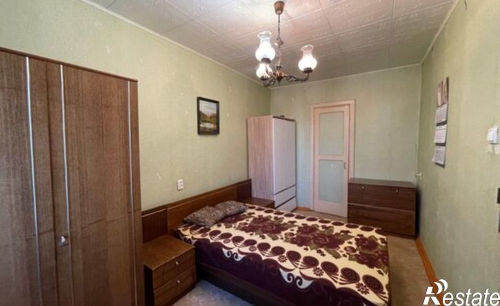 3-комн квартира Мурманск, улица Капитана Буркова, 33
