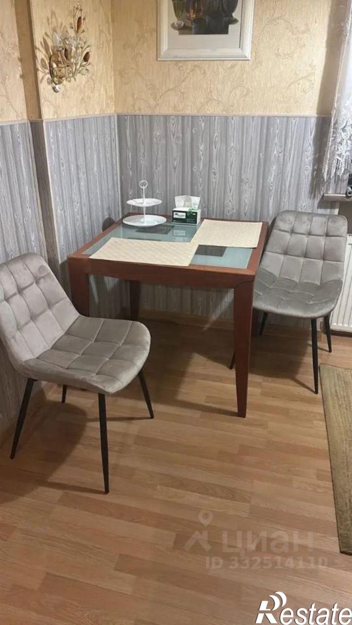2-комн квартира Мурманск, улица Самойловой, 3