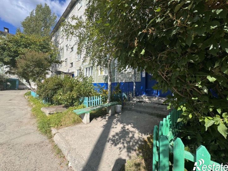 3-комн квартира Апатиты, улица Козлова, 21