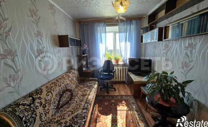 3-комн квартира Апатиты, улица Бредова, 4