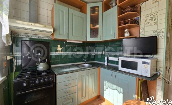 3-комн квартира Апатиты, улица Бредова, 4