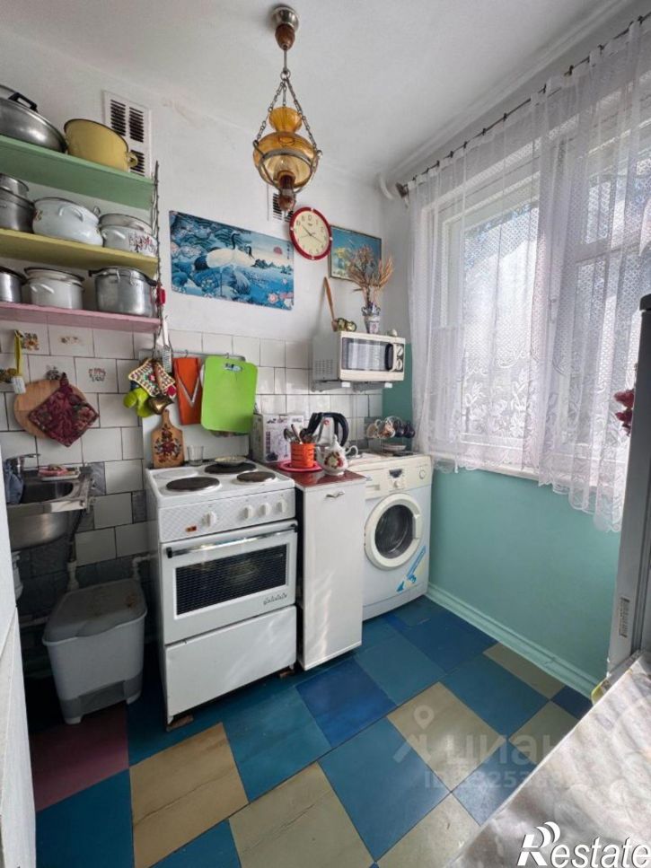 3-комн квартира Апатиты, улица Козлова, 21