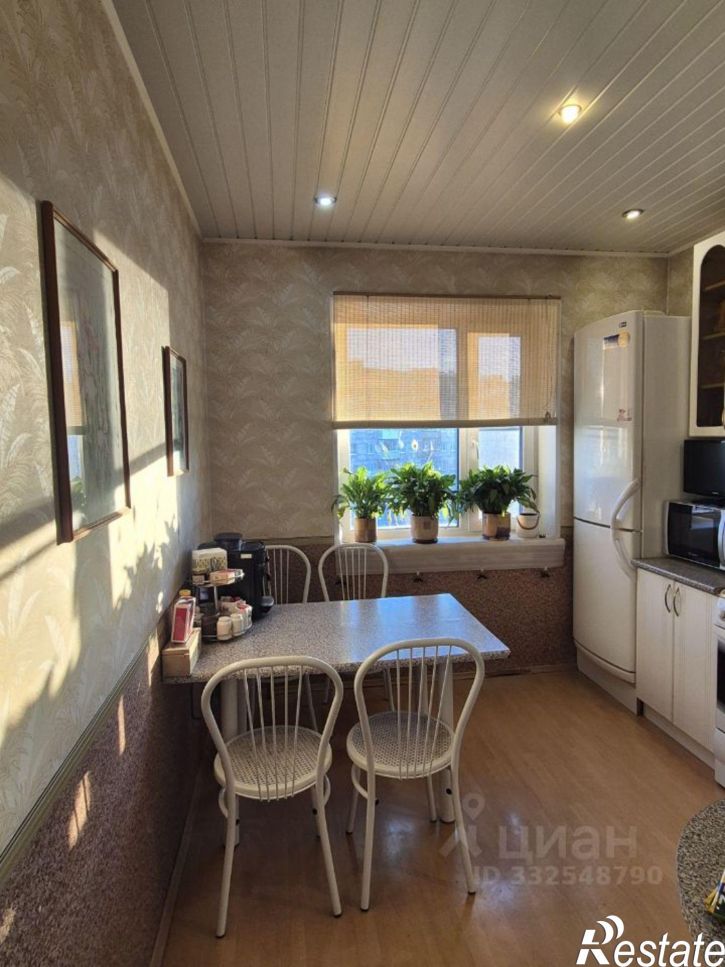3-комн квартира Мурманск, проспект Кирова, 37