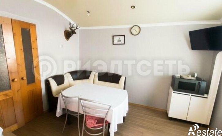 4-комн квартира Кола, Красноармейская улица, 7