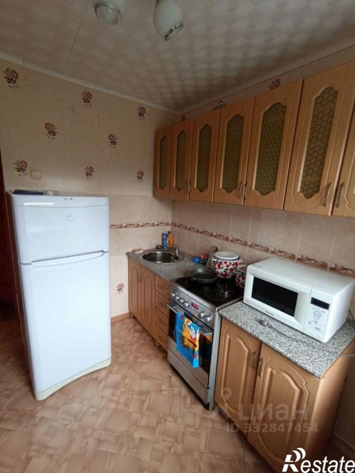 1-комн квартира Оленегорск, улица Космонавтов, 14