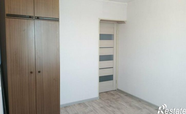 3-комн квартира ул Павла Стеблина, 27,  д. 27