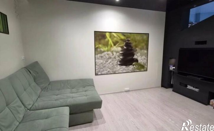 4-комн квартира Мончегорск, улица Кондрикова, 22