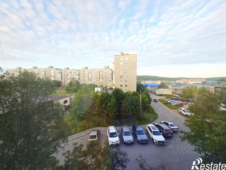 3-комн квартира Мурманск, улица Виктора Миронова, 12