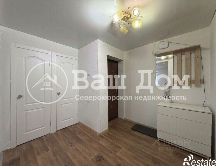 2-комн квартира ул Адмирала Головко, 1,  д. 1
