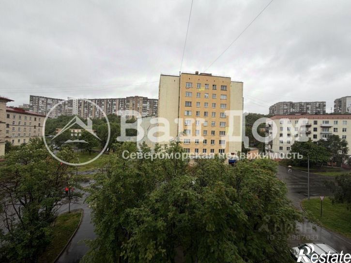 2-комн квартира ул Адмирала Головко, 1,  д. 1