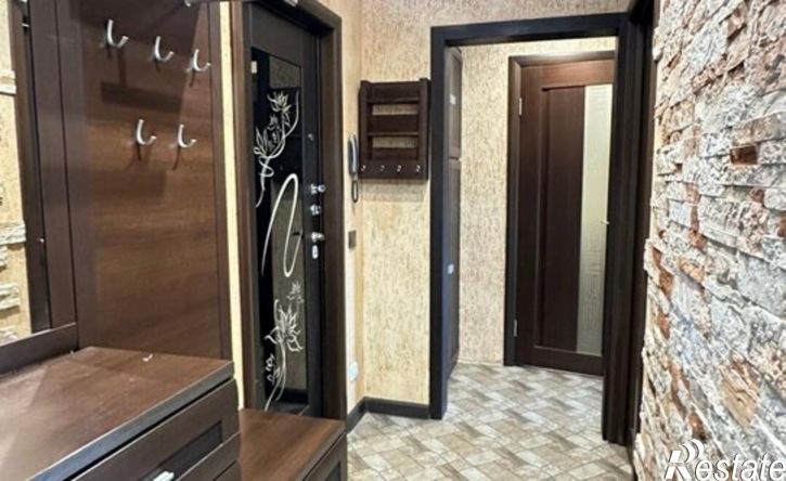 3-комн квартира Мурманск, улица Александра Невского, 79
