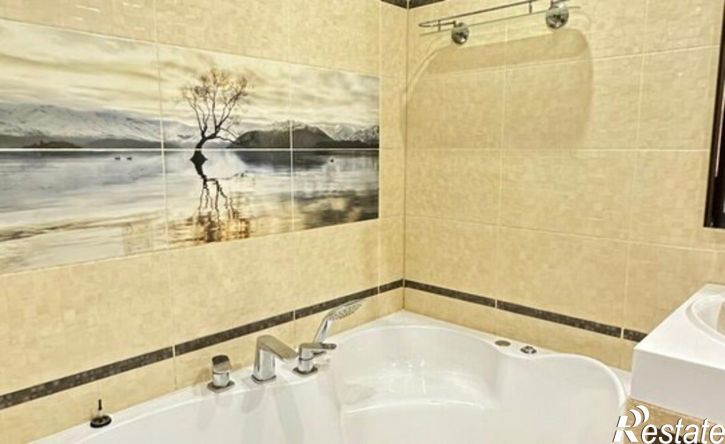 3-комн квартира Мурманск, улица Александра Невского, 79