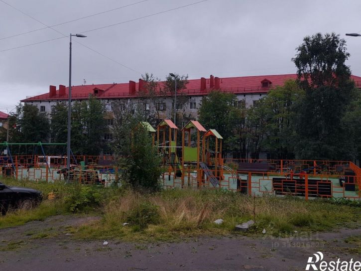 1-комн квартира Мурманск, улица Подстаницкого, 20