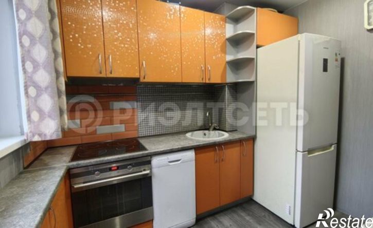 3-комн квартира Мурманск, улица Капитана Маклакова, 21