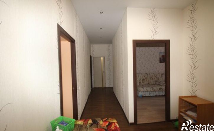 3-комн квартира Североморск, Комсомольская улица, 3