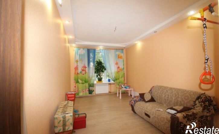 3-комн квартира Североморск, Комсомольская улица, 3