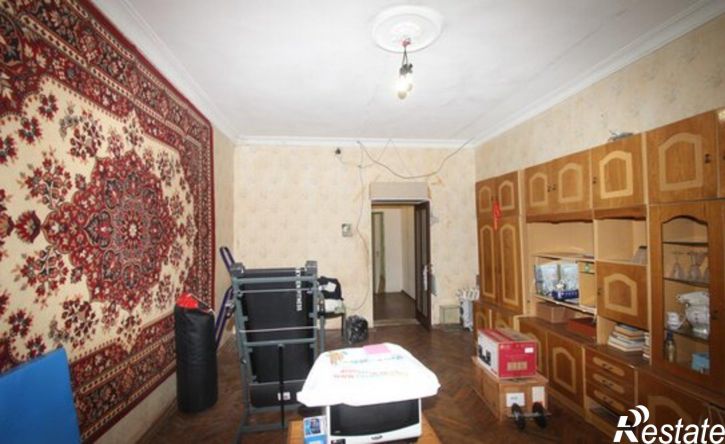 3-комн квартира Североморск, Комсомольская улица, 3