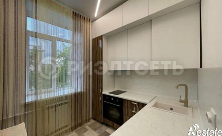 3-комн квартира Мончегорск, Железнодорожная улица, 8