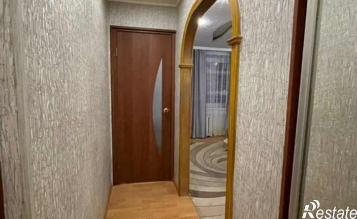 3-комн квартира Мурманск, улица Магомета Гаджиева, 8