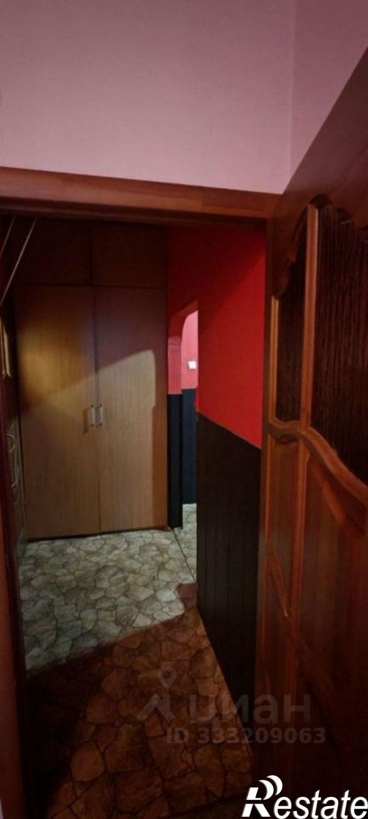 2-комн квартира ул Морошковая, 6,  д. 6