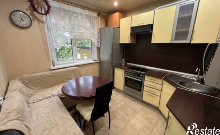 3-комн квартира Мурманск, улица Баумана, 65