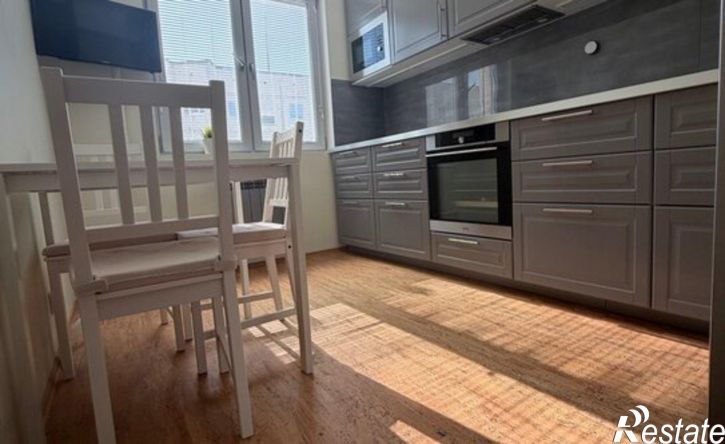 2-комн квартира Кировск, Олимпийская улица, 75