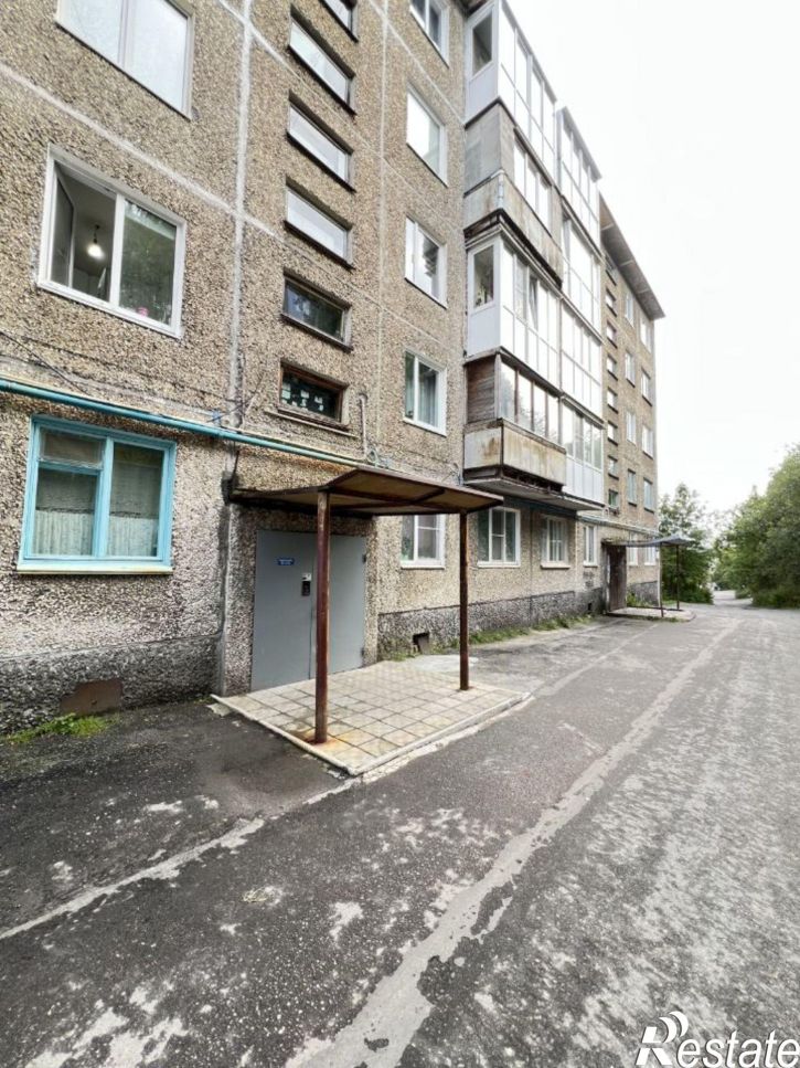 2-комн квартира Мурманск, улица Полярный Круг, 1