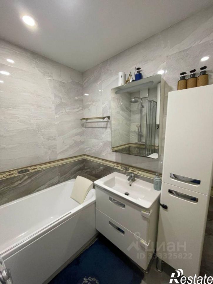 3-комн квартира Мурманск, Театральный бульвар, 8