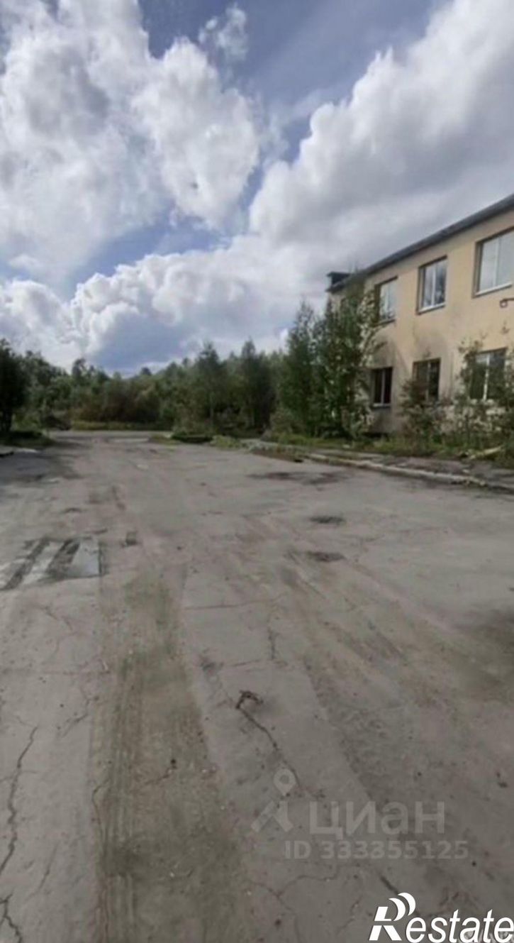 Отдельное здание Мурманск, жилой район Росляково, улица Бредова
