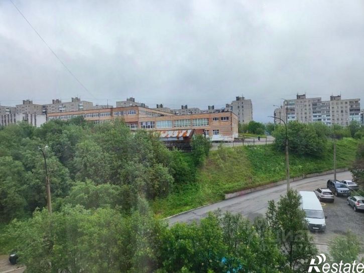 2-комн квартира Мурманск, улица Старостина, 53