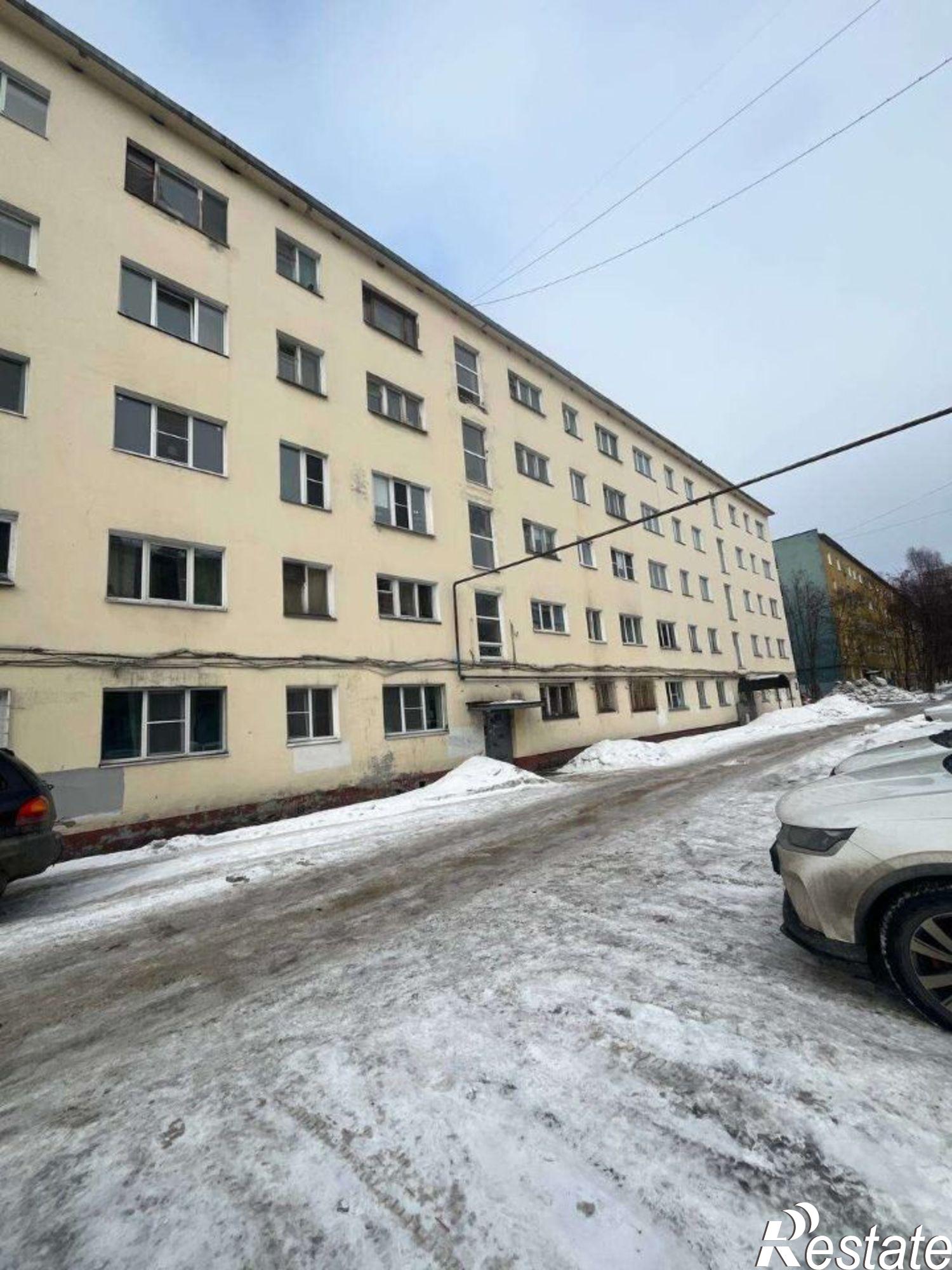 Купить комнату за 940 000 рублей на Мурманск г., Ленинский
