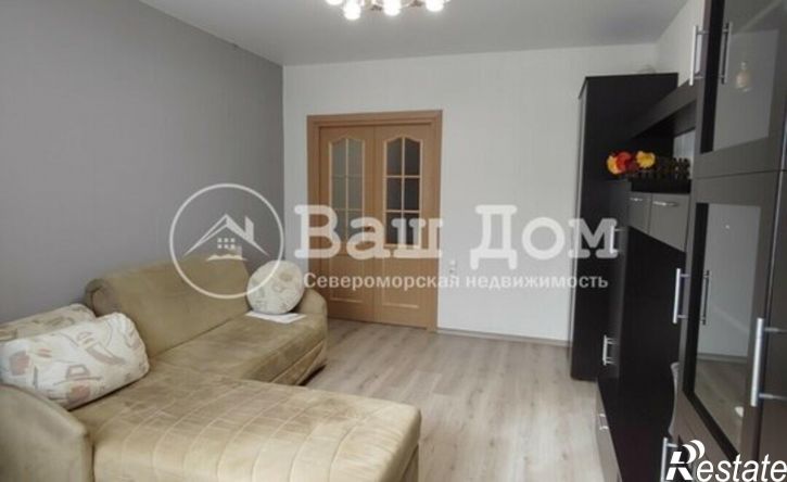 2-комн квартира посёлок городского типа Сафоново, посёлок Сафоново-1, улица Капитана Ель