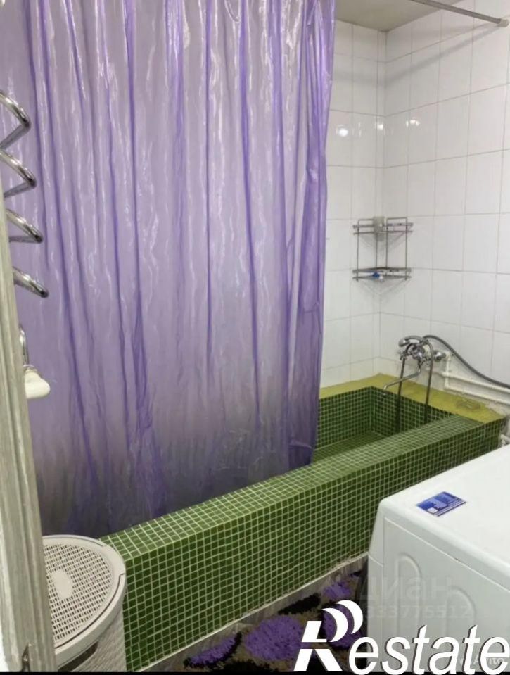 2-комн квартира улица 50 лет Октября, 17,  д. 17