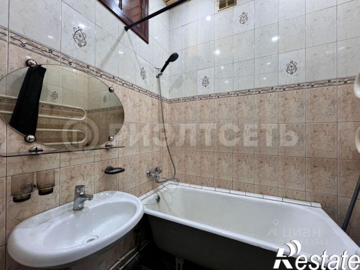 2-комн квартира улица Сафонова, 19,  д. 19