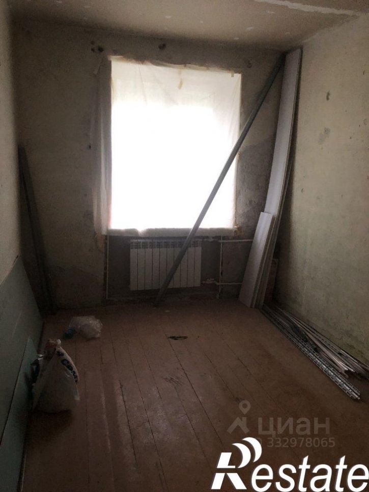 3-комн квартира улица Батюты, 21,  д. 21