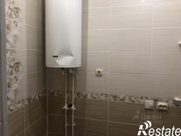 3-комн квартира улица Батюты, 21,  д. 21