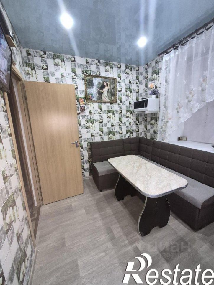 2-комн квартира Гвардейский проспект, 18,  д. 18